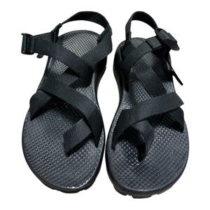Chacos size 7 black z 2 sport sandals